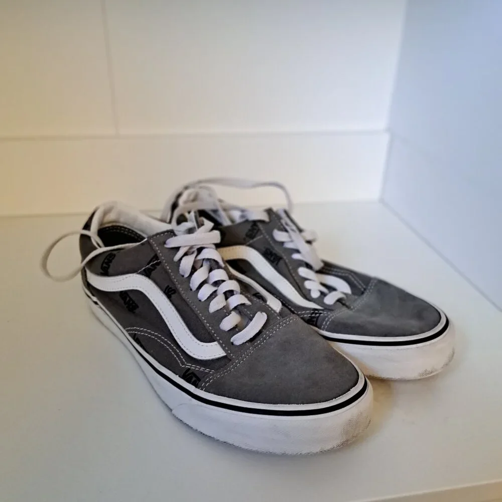 Vans Old Skool skate shoes grey, men 7.5, women's 9